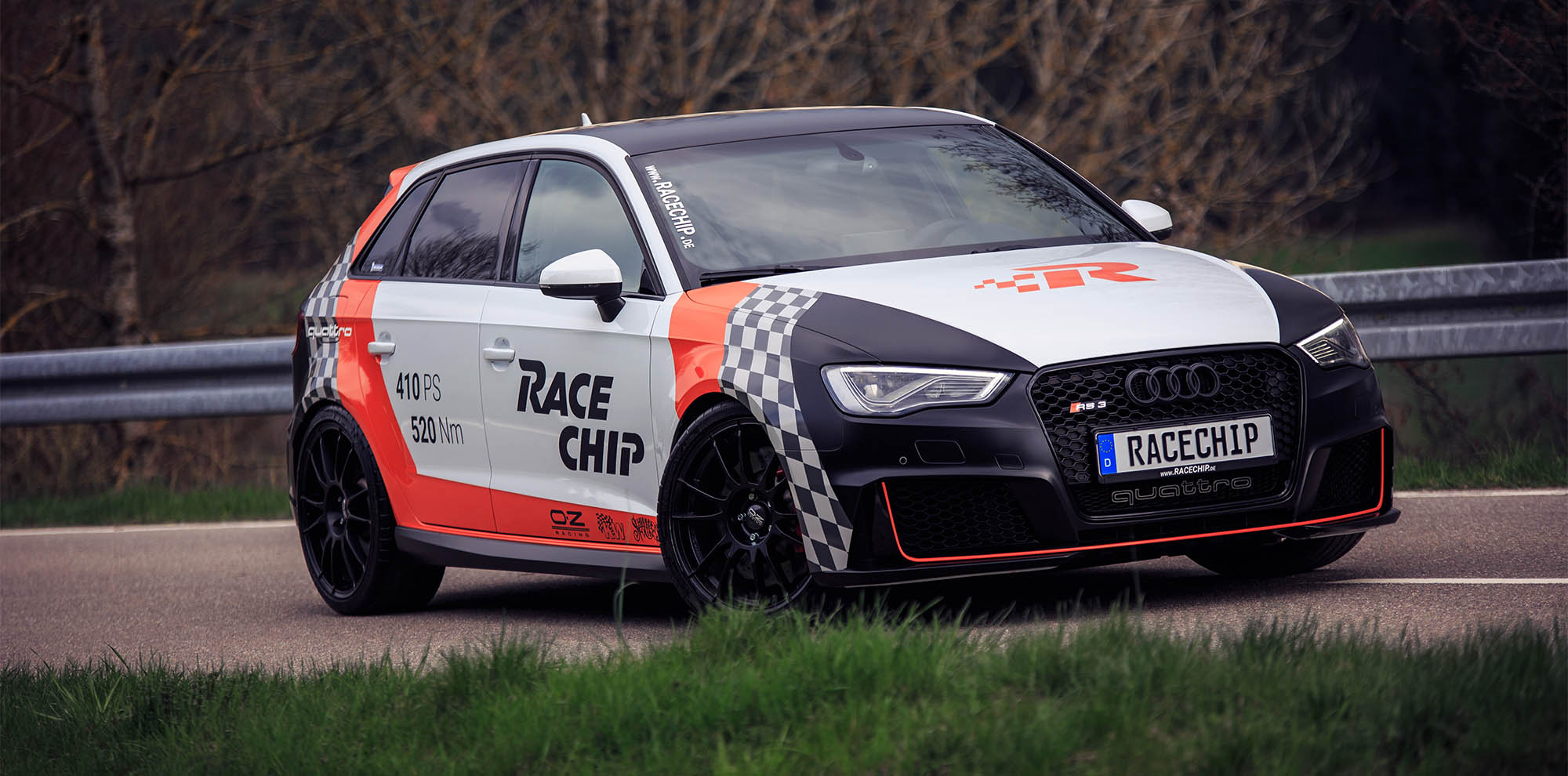 RaceChip RS コネクト AUDI TTRS 2.5 TFSI [8JCEPF]340PS/450Nm 